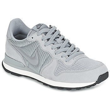 Nike INTERNATIONALIST W matalavartiset tennarit