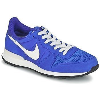 Nike INTERNATIONALIST matalavartiset tennarit