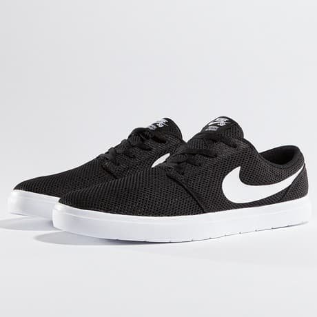 Nike SB Tennarit Musta